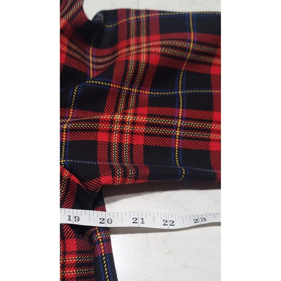 Pendleton 100% Virgin Wool Woman's Red Black Plaid Medium Vintage 90s EUC VTG - Picture 13 of 15